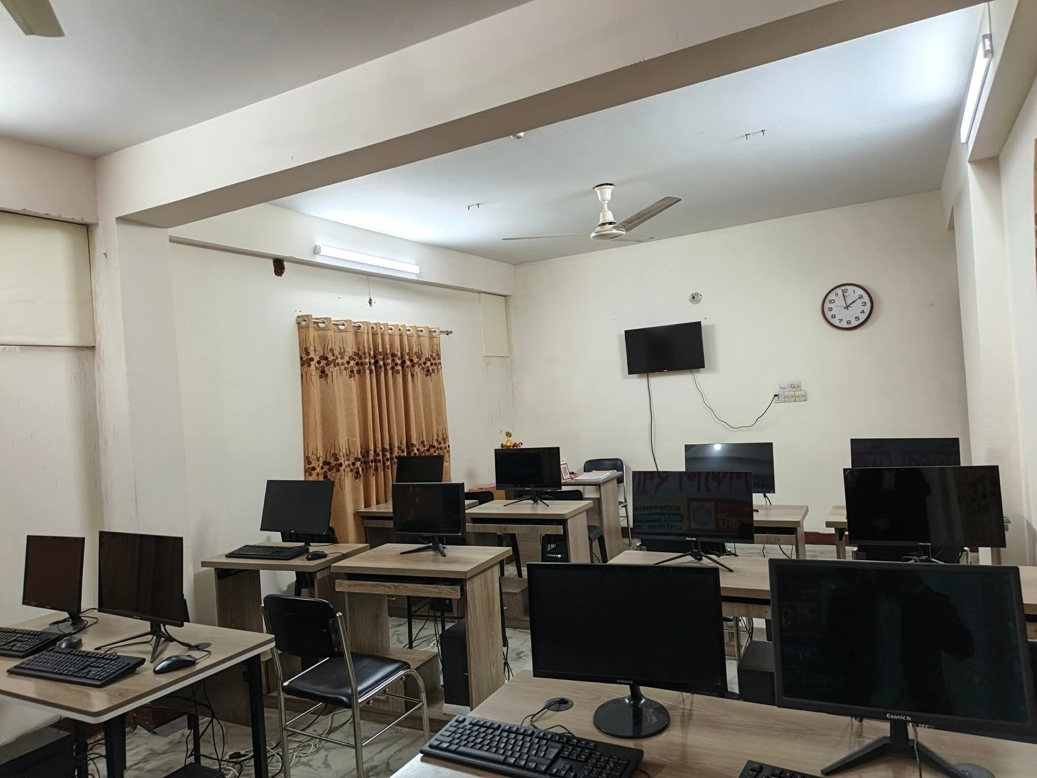নতুন ক্লাস নতুন ঠিকানা